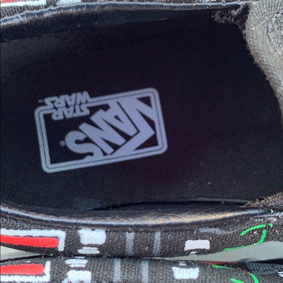 Vans Classic Slip-On - Picture 8 of 9